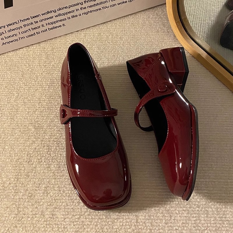 ヴィンテージメアリージェーンレザーシューズ 2026年春/秋 - Vintage Fashion In 2026 のレビューと価格