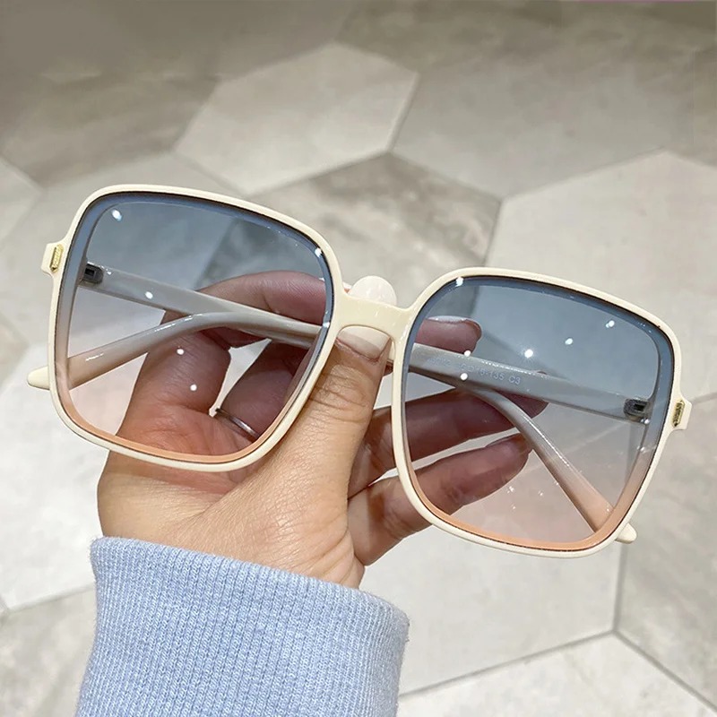 ヴィンテージ特大スクエアサングラス女性ファッショングラデーシ - Vintage Fashion Female のレビューと価格